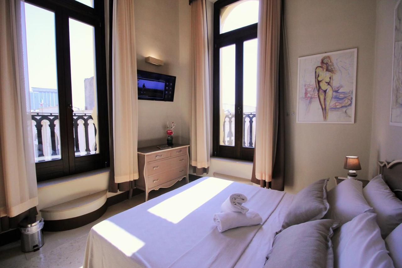 Suite Porta Terra Gallipoli Luaran gambar