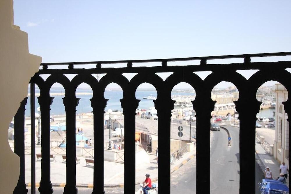 Suite Porta Terra Gallipoli Luaran gambar